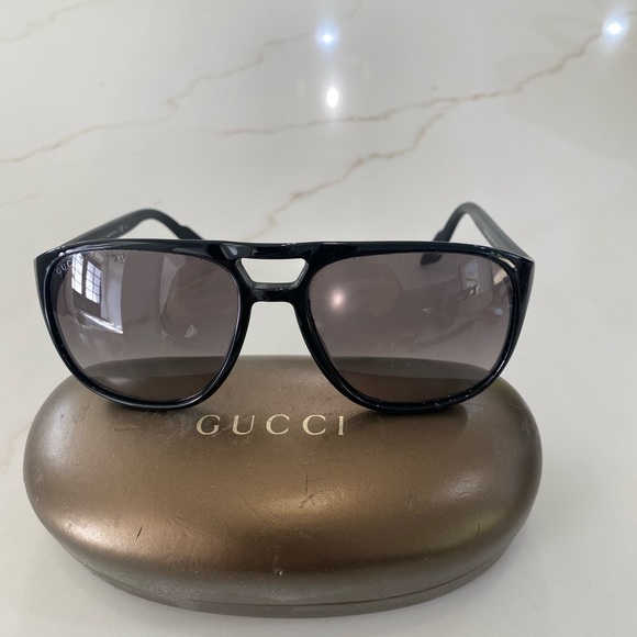 Versace Sunglasses - Picture 3 of 5
